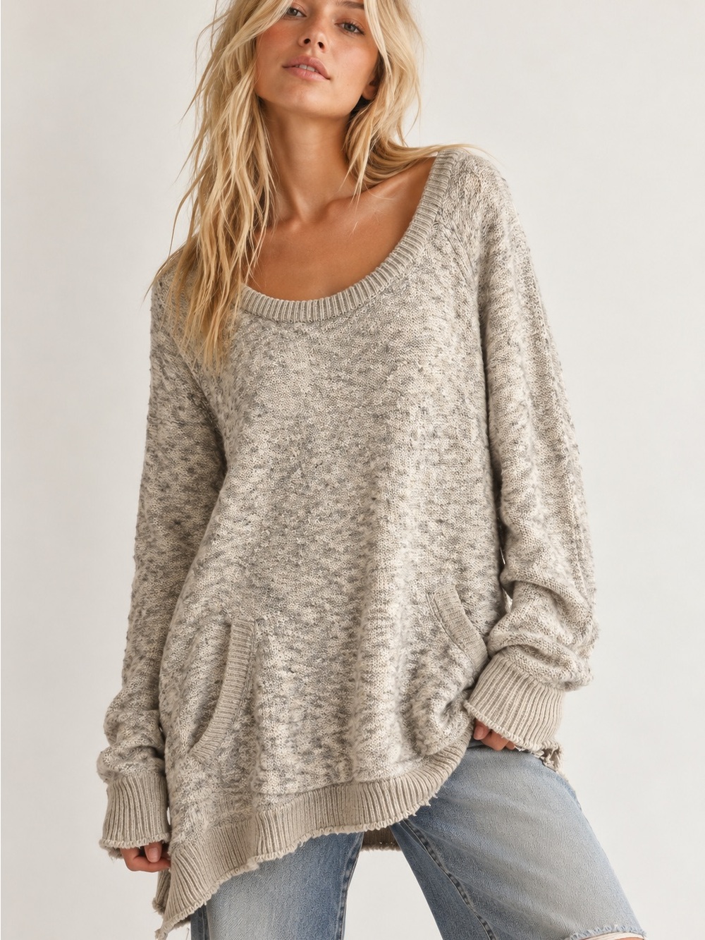 Free People Oversized Slouchy Scoop Back Distressed Knit Sweater XS - Picture 10 of 10